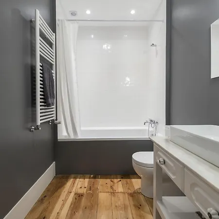 Lapa Suites 3*