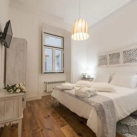 Lapa Suites Bed & Breakfast