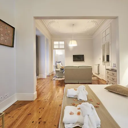 Lapa Suites Bed & Breakfast 3*